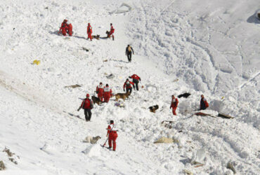 به یاد کوهنوردان جاودانه شده در اشترانکوه