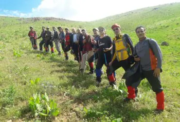 صعود گروه کوهنوردی ساوالان شهرستان میاندوآب به قله ۲۷۰۰متری  قره داش