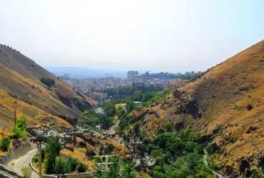سفر به دارآباد تهران؛ کوهپیمایی، گردشگری و طبیعت‌گردی در کنار شهر